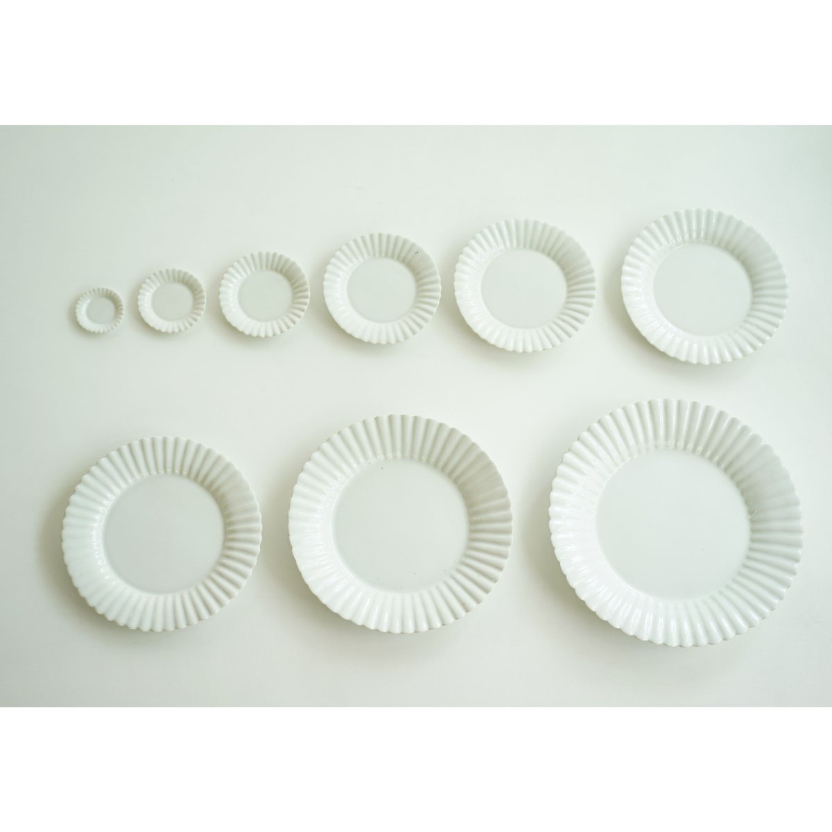 安藤雅信】オランダ花形皿 M （青白艶釉） | ギャルリ百草 online store