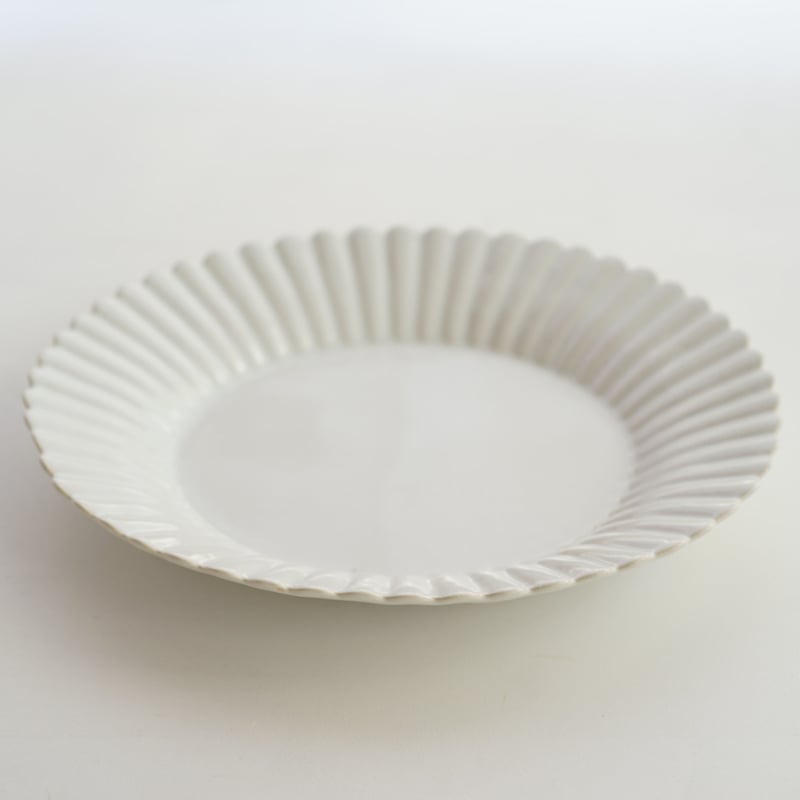 ■安藤雅信 オランダ四弁輪花皿①点 安藤雅信】オランダ皿 SS（白マット釉） | ギャルリ百草 online