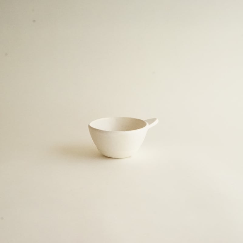 新品未使用品】 安藤雅信 ギャルリ百草 耐熱白釉手付ボウル 透かし