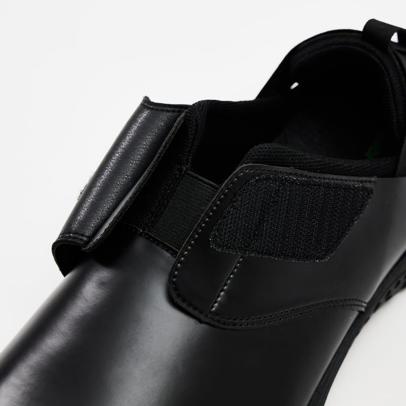 KOMFORT SHOES (BLACK) | Jalan Rajabrooke