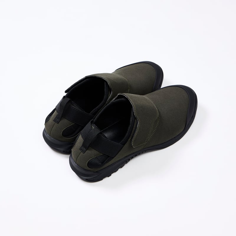 KOMFORT SHOES (OLIVE) | Jalan Rajabrooke