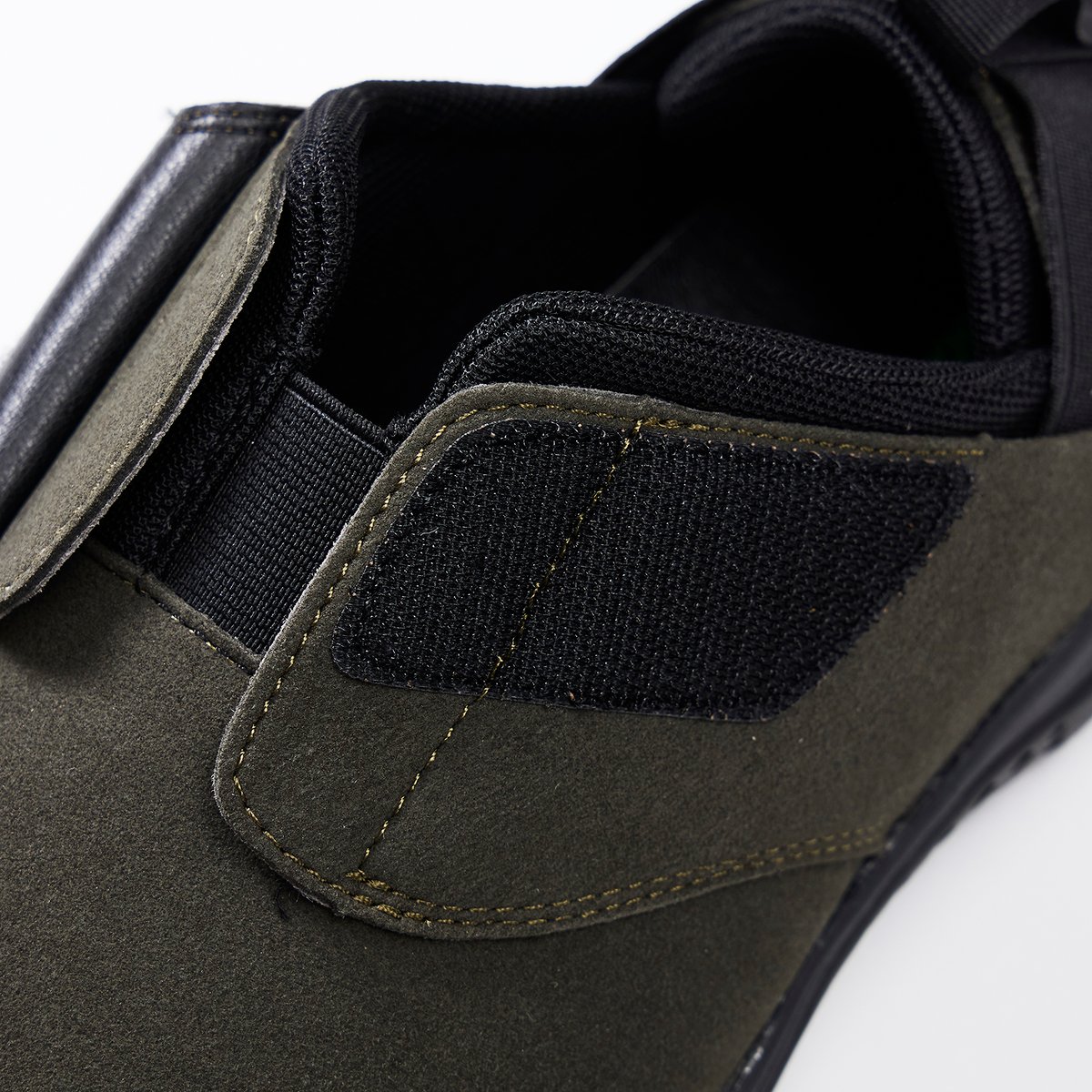 KOMFORT SHOES (OLIVE) | Jalan Rajabrooke