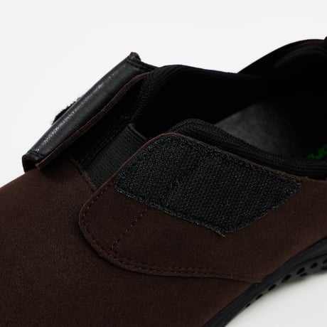 KOMFORT SHOES (BROWN)