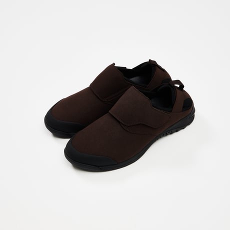 KOMFORT SHOES (BROWN)