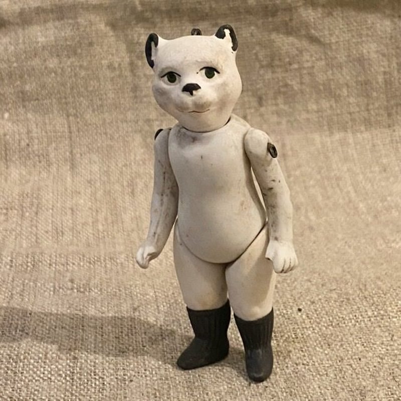 ドイツアンティークミニョネット　猫　白猫オールビスク ドイツアンティークミニョネット 猫 白猫オールビスク