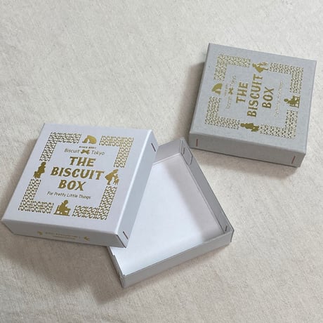 The Biscuit Box 白／グレー
