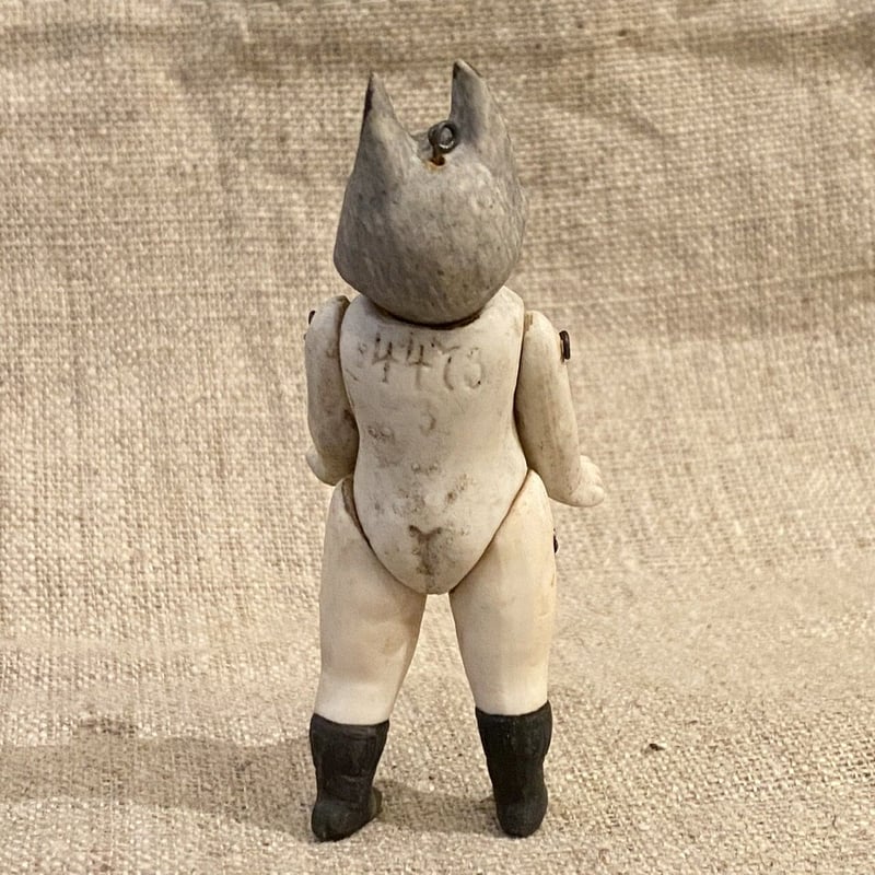 ミニョネット9・グレー頭のねこ | Biscuit web store