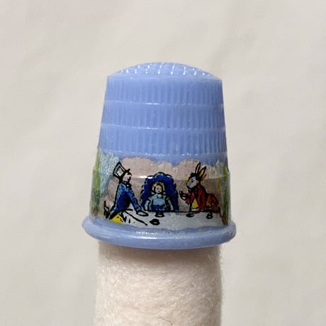 Thimble・不思議の国のアリス　ブルー