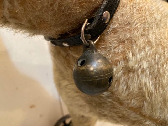 アンティークシュタイフ・Ride-on Dog | Biscuit web store
