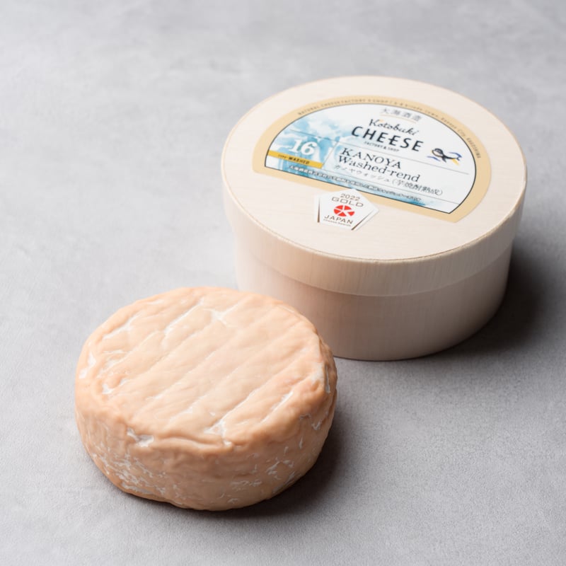 KANOYA WASH CHEESE ‐ 芋焼酎熟成 | kotobukicheese STORE