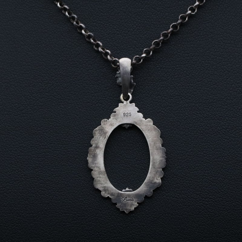 Antique Frame Pendant | LUXIS JEWELRY
