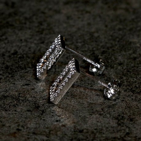 Pt950 Diamond LL Pierce
