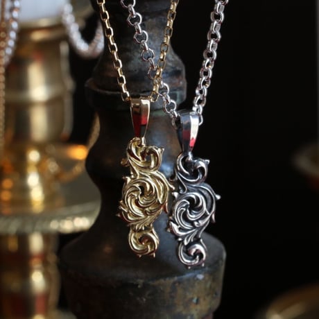 K18 Acanthus Pendanttop