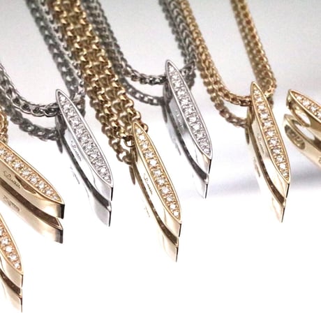 Pt950 Palm leaf Pendant top