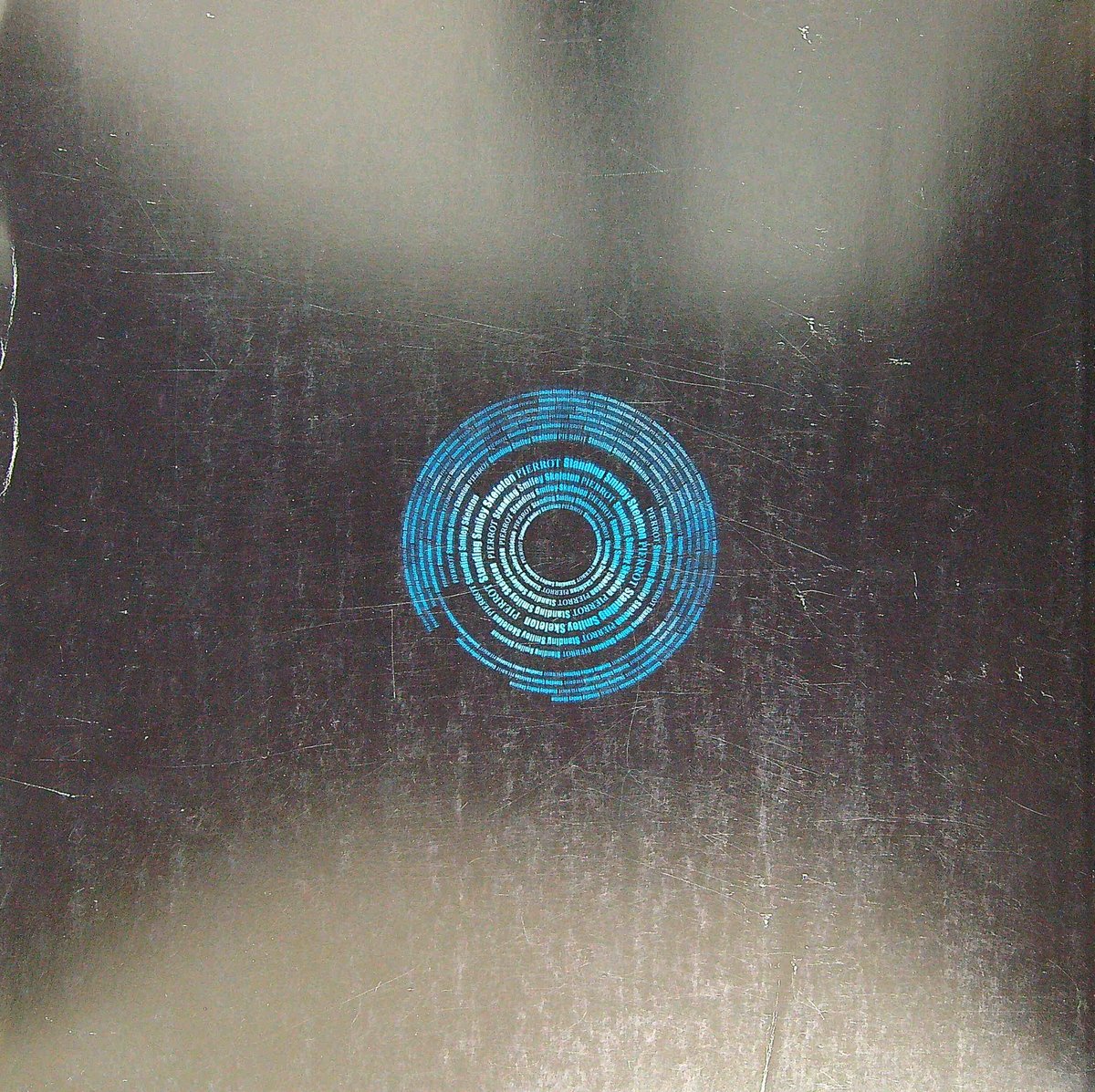 PIERROT / STANDING SMILEY SKELETON (コンサートパンフレット