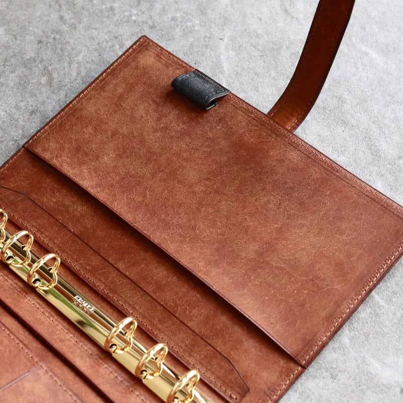システム手帳 / ブライドル / バイブルサイズ | BRUSH Leather システム手帳 / ブライドル / バイブルサイズ | BRUSH Leather