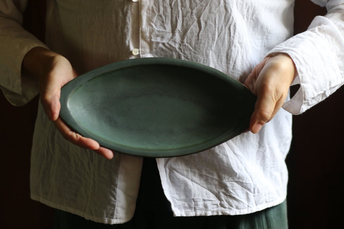 コバルト釉オーバル皿舟形／平野日奈子 | furacoco