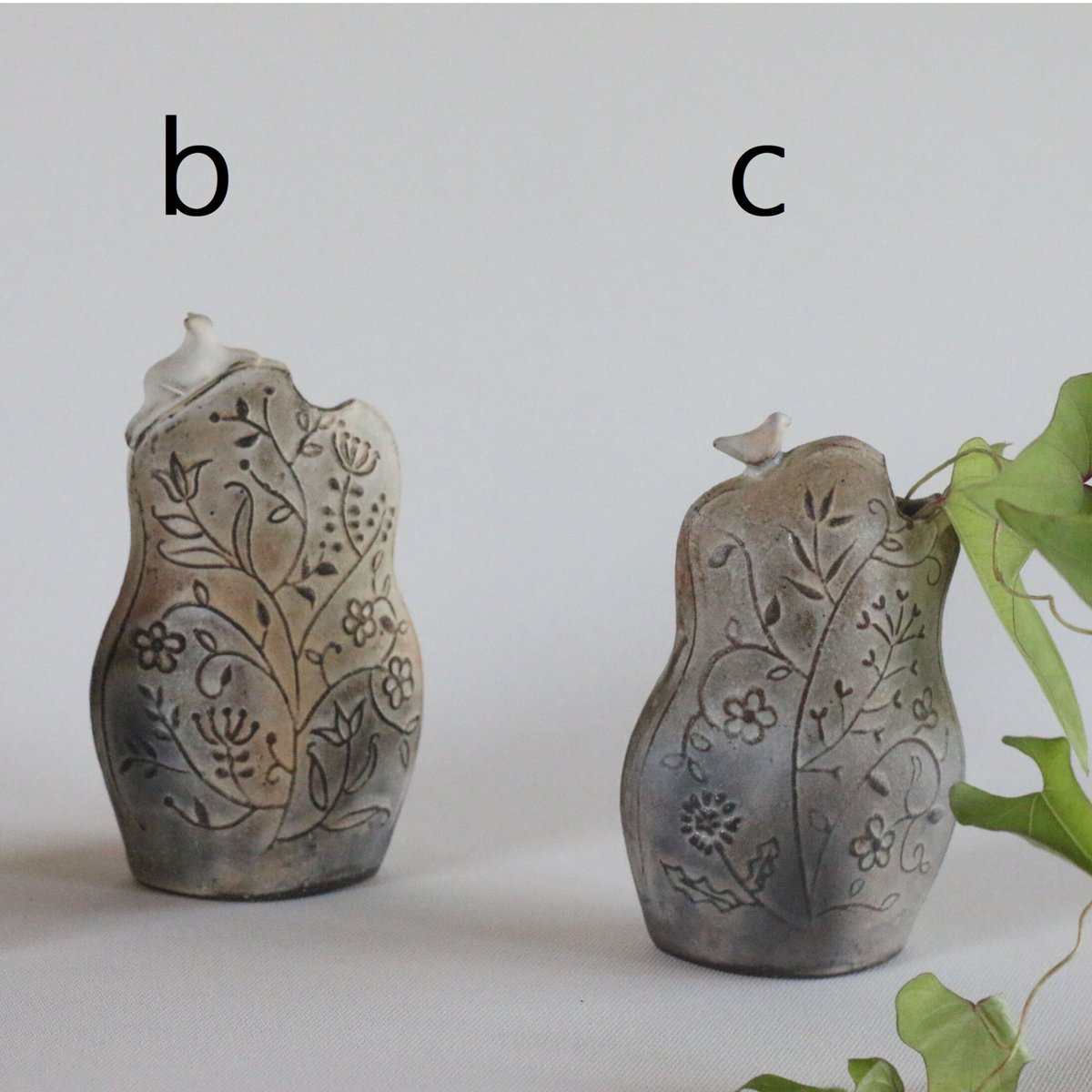 【未使用】萩原朋子様　2匹の小鳥と星の国　　　置物　花器　陶器　国内作家様 木の葉の庭 長 ／ 萩原朋子 | furacoco