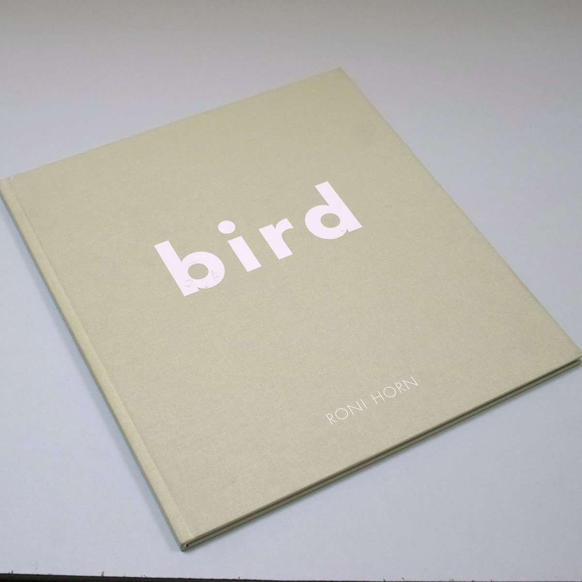 Roni Horn / bird | POST Roni Horn / bird | POST