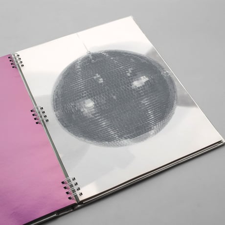 Visionaire / 27 Movement