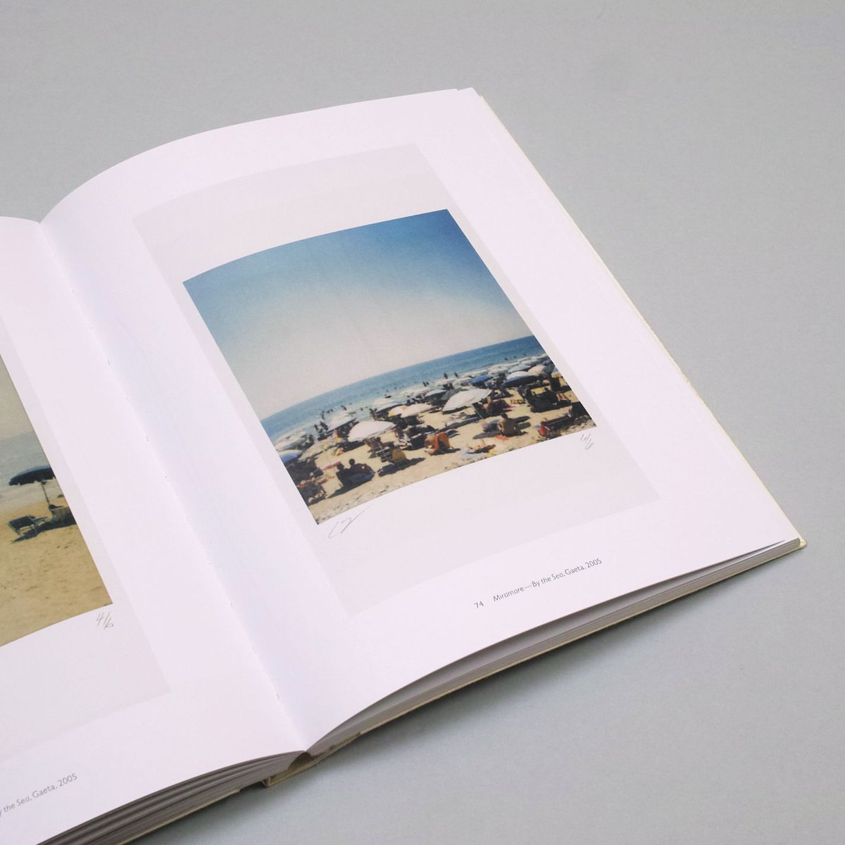 Cy Twombly サイ・トゥオンブリー Photographs 写真集 サイ・トゥオンブリーの写真 - サイ トゥオンブリー | shashasha