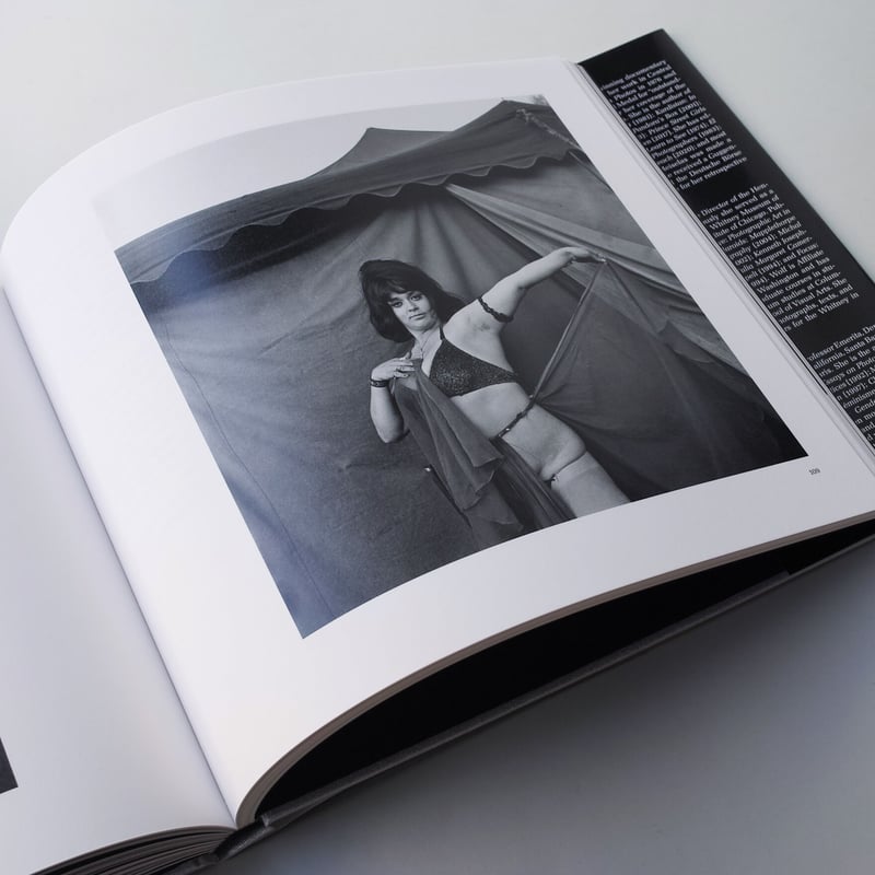 Susan Meiselas / Carnival Strippers Revisited |