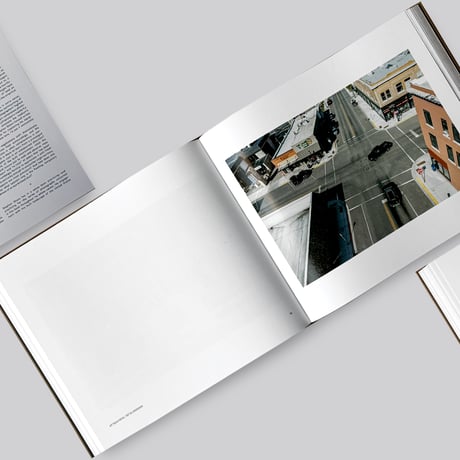 Stephen Shore / TOPOGRAPHIES: AERIAL SURVEYS OF THE AMERICAN LANDSCAPE