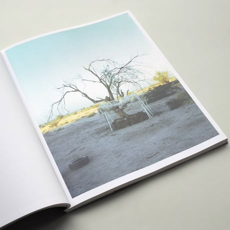 Jim Campers / Forward Escape into the Past