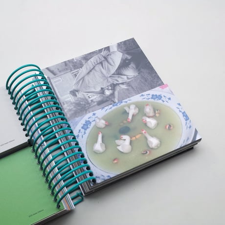 Erik Kessels & Thomas Sauvin / Talk Soon
