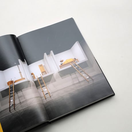 Marina Abramovic / The House With the Ocean View