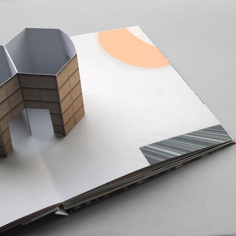 Thomas Demand / MUNDO DE PAPEL