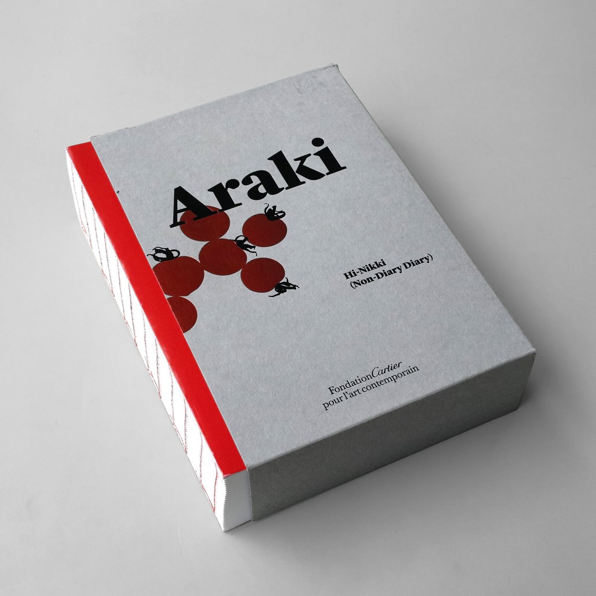 洋書 Hi-Nikki Araki Nobuyoshi Amazon.com: Nobuyoshi Araki: Hi-Nikki (Non-Diary Diary