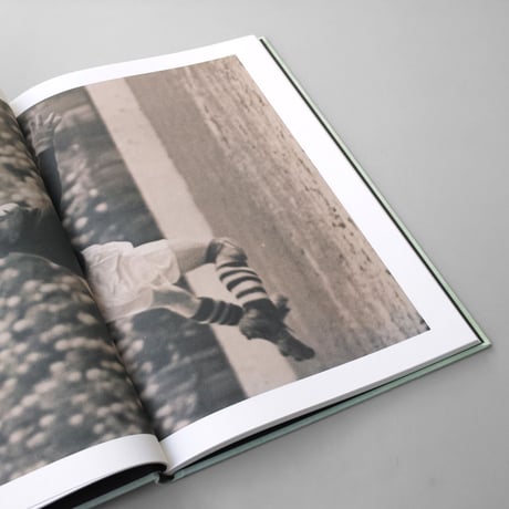 Erik Kessels / Muddy Dance