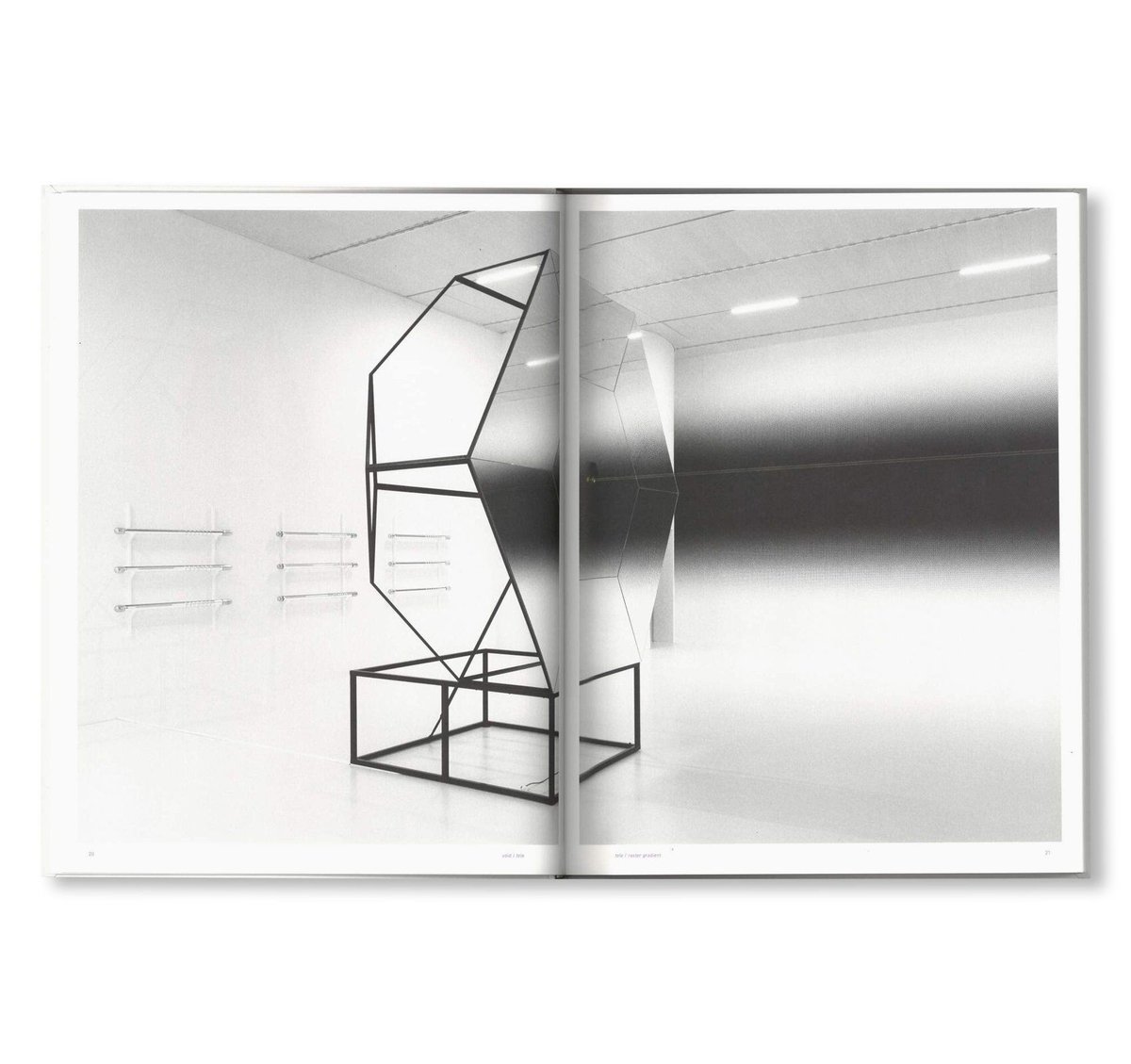 アート・デザイン・音楽 PARALLAX SYMMETRY by Carsten Nicolai Carsten Nicolai / Parallax Symmetry | POST