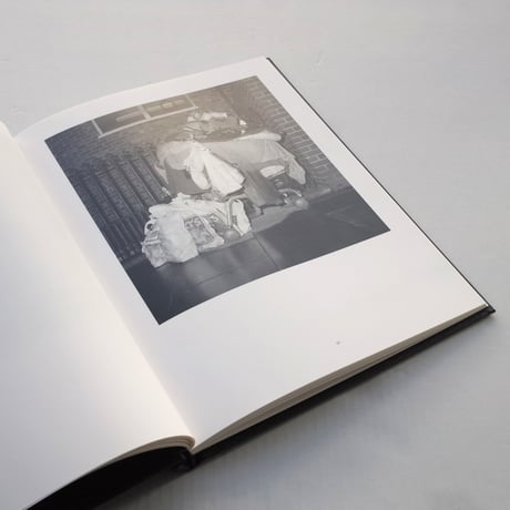 Kevin Lear / a glass darkly
