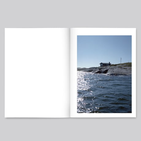 群れた島々と キノコたち / Islands, Islets, and Their Mushrooms