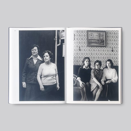 Bertien van Manen / I am the only woman there