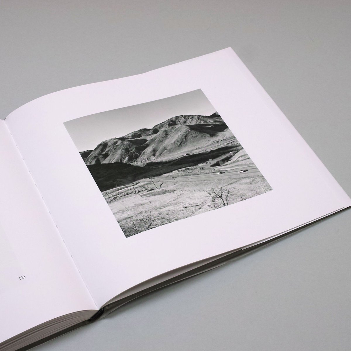 ロバート・アダムス作品集「The New West」Robert Adams The New West