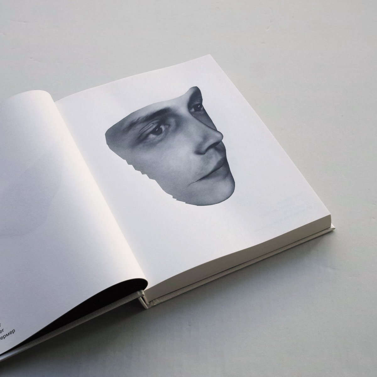Adam Broomberg & Oliver Chanarin / SPIRIT IS A