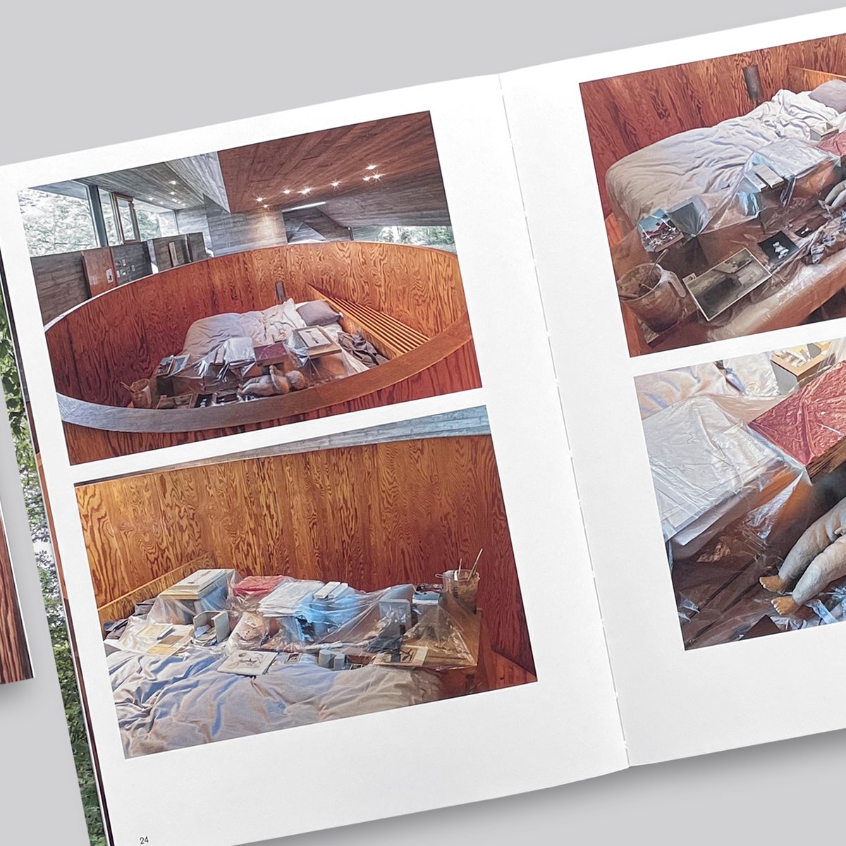 Mark Manders / House with All Existing Words. |