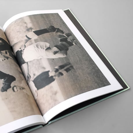 Erik Kessels / Muddy Dance