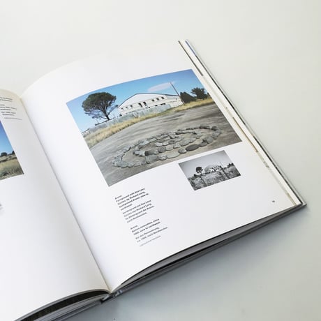 Donald Judd / Architecture in Marfa, Texas (German and English Edition)
