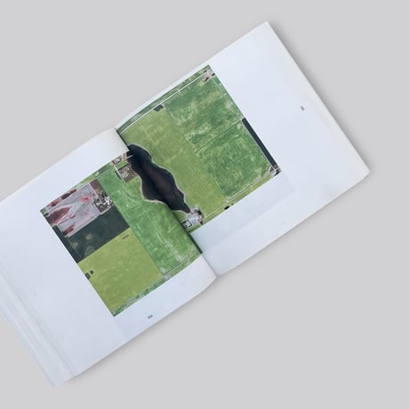 Peter Delpeut / Gerco De Ruijter - Grid Corrections
