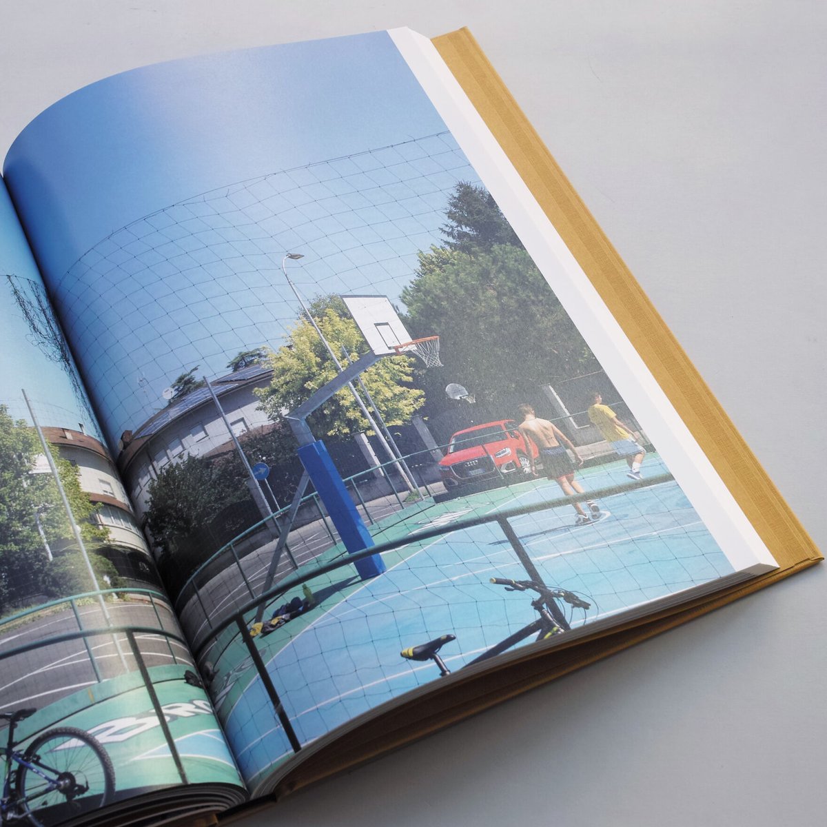 世界限定999冊　Aldo Rossi あの人はどんなバイクに乗ってるの？ サイクルジャンボリー上位