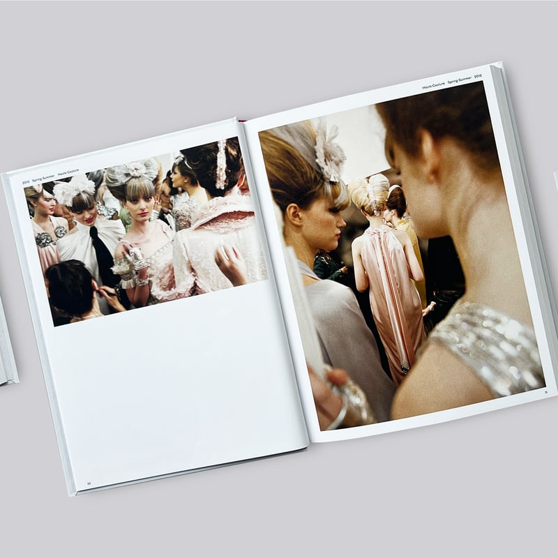 Benoît Peverelli / CHANEL – Fittings and Backst