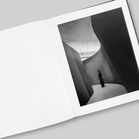 Richard Serra / Transmitter