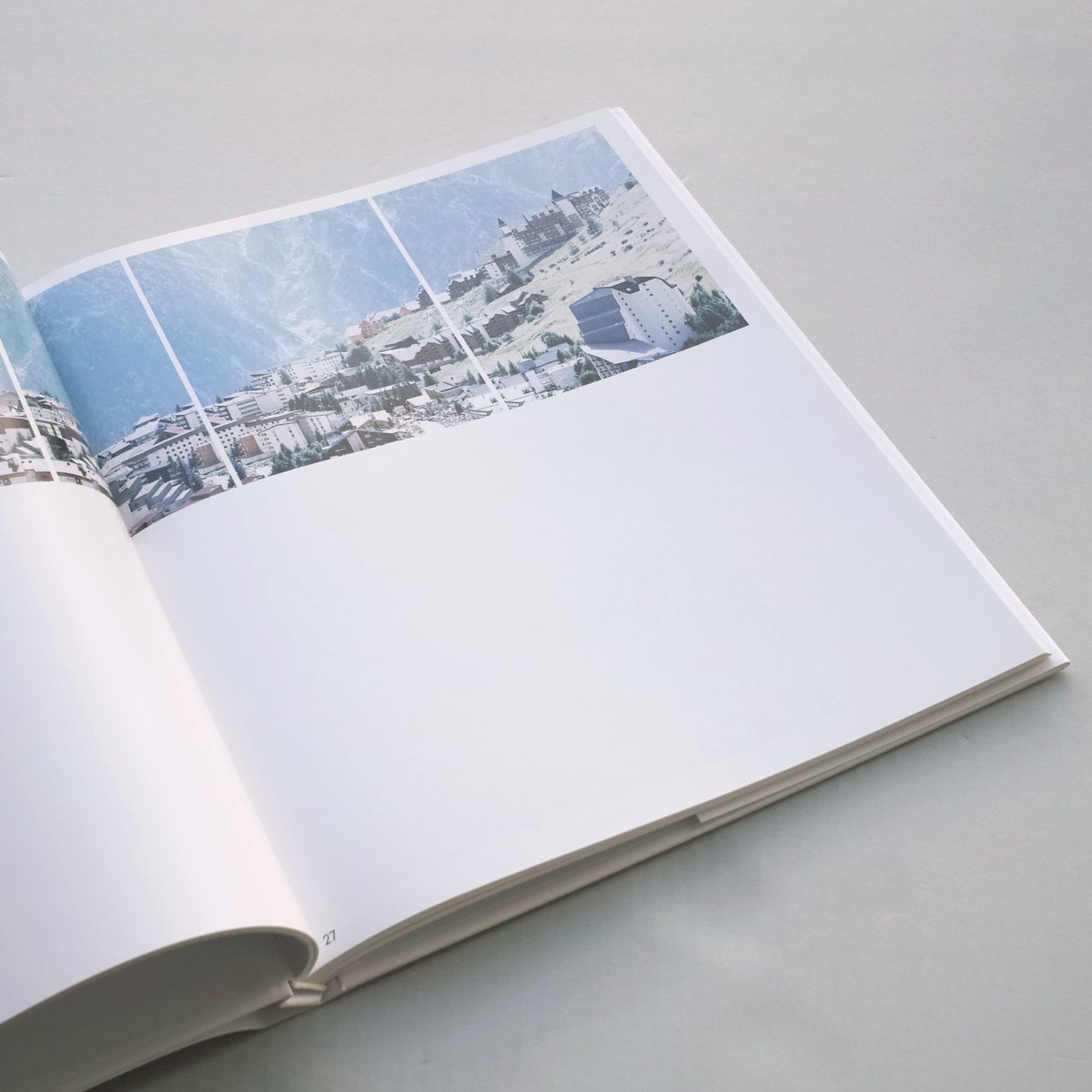 Walter Niedermayr＋SANNA ウォルター・ニーダマイヤー写真集 ウォルター・ニーダーマイヤー【Appearances】 - 京都にある