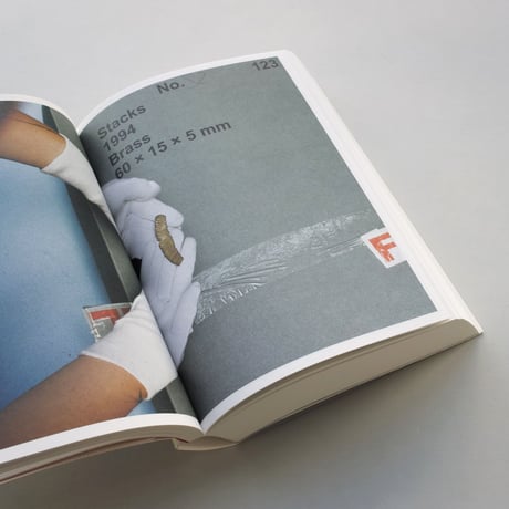 Lisa Walker / An Unreliable Guidebook To Jewellery