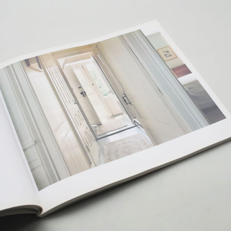 未使用品 Joel Meyerowitz Cape Light 写真集 カメラ Joel Meyerowitz: CAPE LIGHT A New Expanded Edition - 古本