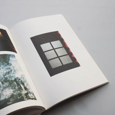 (RE)PICTURE magazine